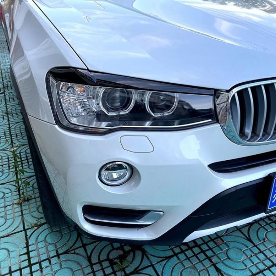 Φρυδάκια Μπροστινών Φαναριών Για Bmw X3 F25 LCI & X4 F26 2014-2017 Βαμμένα Μάυρο Γυαλιστερό Χρώμα 2 Τεμάχια