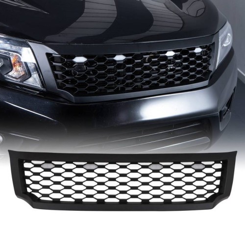 Μάσκα Για Nissan Navara D23 NP300 15-20 Badgeless Μαύρη Ματ Με Led
