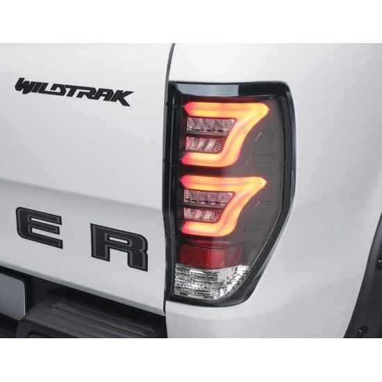 Πίσω φώτα LED Pickup Attitude* μαύρο χρώμα - 2489891