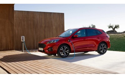 Αιχμαλωτίζει το βλέμμα και τη φαντασία. New FORD KUGA PLUG-IN HYBRID